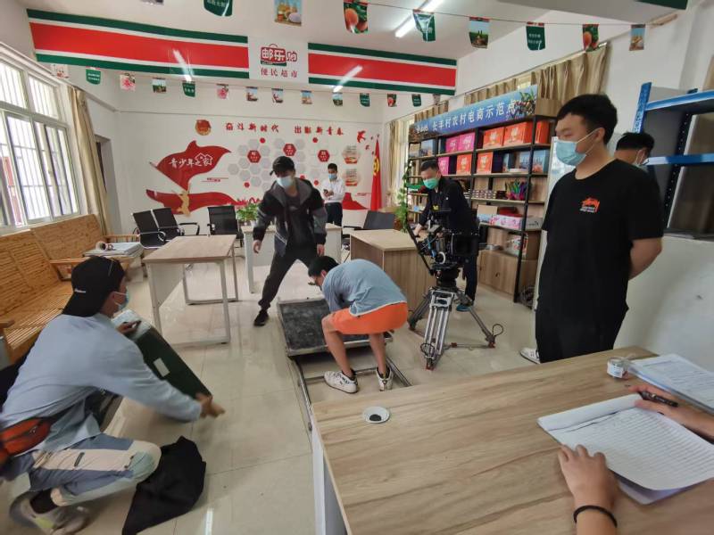一支视频激活品牌生命力｜玉环县产品视频拍摄公司的创意魔法秀